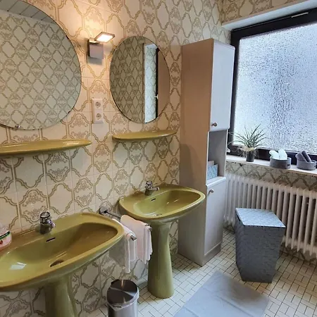 Garden View Apartment *